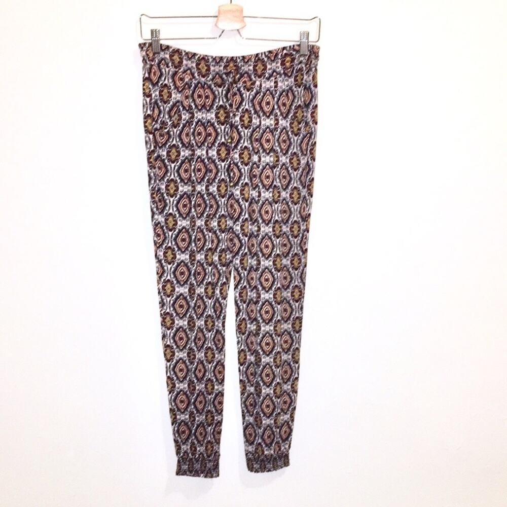 Braeve pull-up pants M - MEDIUM in EUC elastic waist/bottom